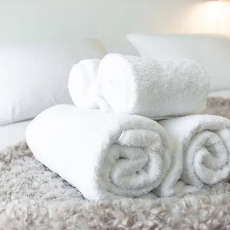 My Lx Flat Graca Lighting Design アパート