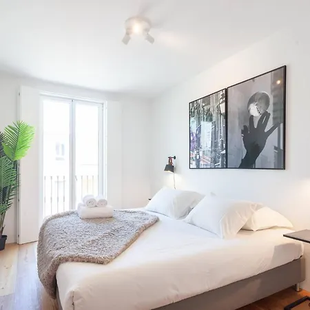 My Lx Flat Graca Lighting Design Apartman Lisboa